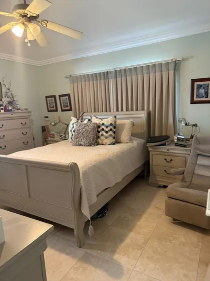 Venta: Casa Dos Niveles En Viejo Arroyo Hondo.
