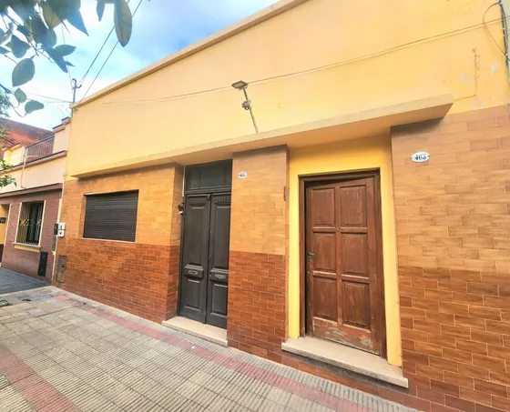 B° El Bosque - San Miguel Al 400 - Casa De 5d + Fondo