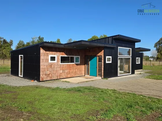 Casa En Venta De 3 Dorm + Salita En Frutillar