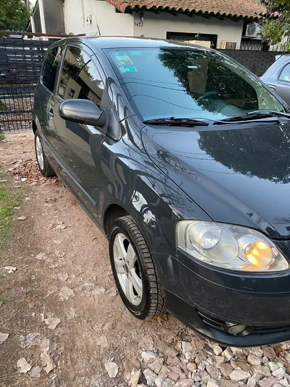 Volkswagen Fox 1.6 Comfortline 70a 3 P