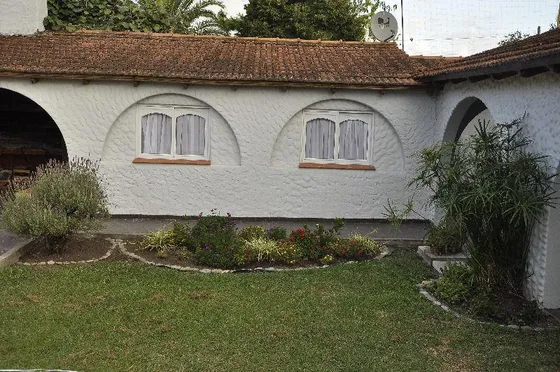 Casa Quinta En Venta - 8 Dormitorios- 600mts2 - Arturo Seguí, La Plata
