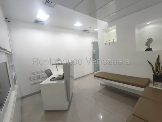 Moderno Consultorio En Alquiler En Colinas Del Tamanaco