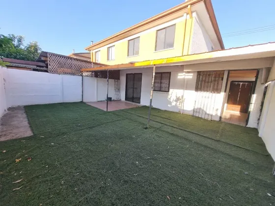 Casa En Venta 3d+3b, Ciudad Satelite, Maipu