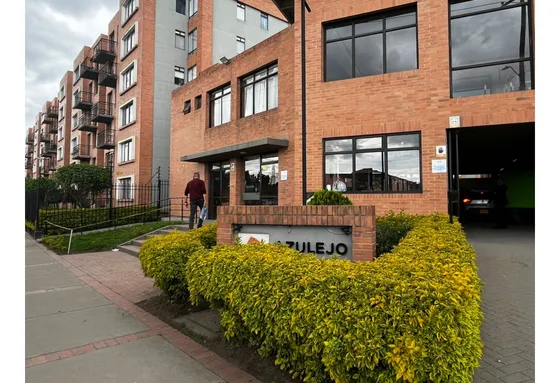 Apartamento En Venta En Mosquera Conjunto Azulejo