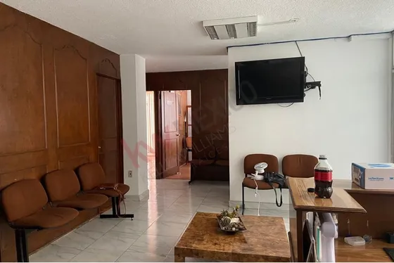 Renta De Consultorio En Canal De Miramontes , Coyoacán , Cdmx.