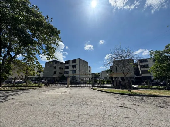 Apartamento En Alquiler Monteserino 12 San Diego Mrr-8373487