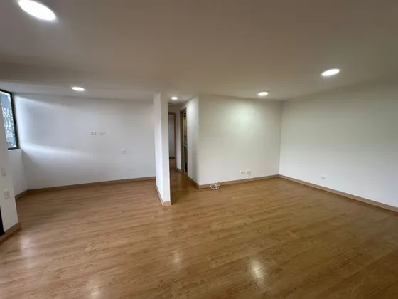  Apartamento En Arriendo Ubicado En Sabaneta Sector Pan De Azucar (27363).