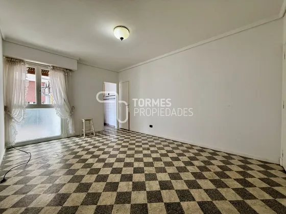 Venta Departamento 1 Ambiente Lateral - Plaza Colón Mdp