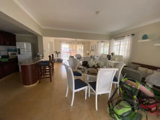 Casa En Venta En Punta Cana, Costa Bávaro, 3 Habitaciones, Amoblada