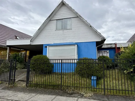 Casa En Venta De 5 Dorm. En Puerto Montt