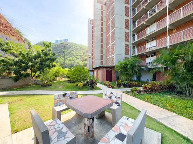 Apartamento En Venta Catia La Mar