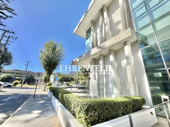 Reñaca, Viña Del Mar. Oficina En Venta De 22 M2.