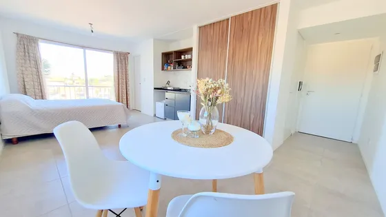Venta Departamento 2 Ambientes Castelar Terraza