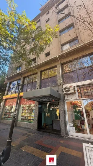 Oficina En  Microcentro De Mendoza 