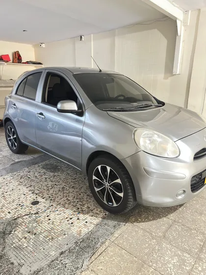 Nissan March 1.6 Sense