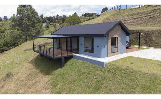 Vendo Casa Finca Marinilla Antioquia Sector La Esperanza 3.530 M2