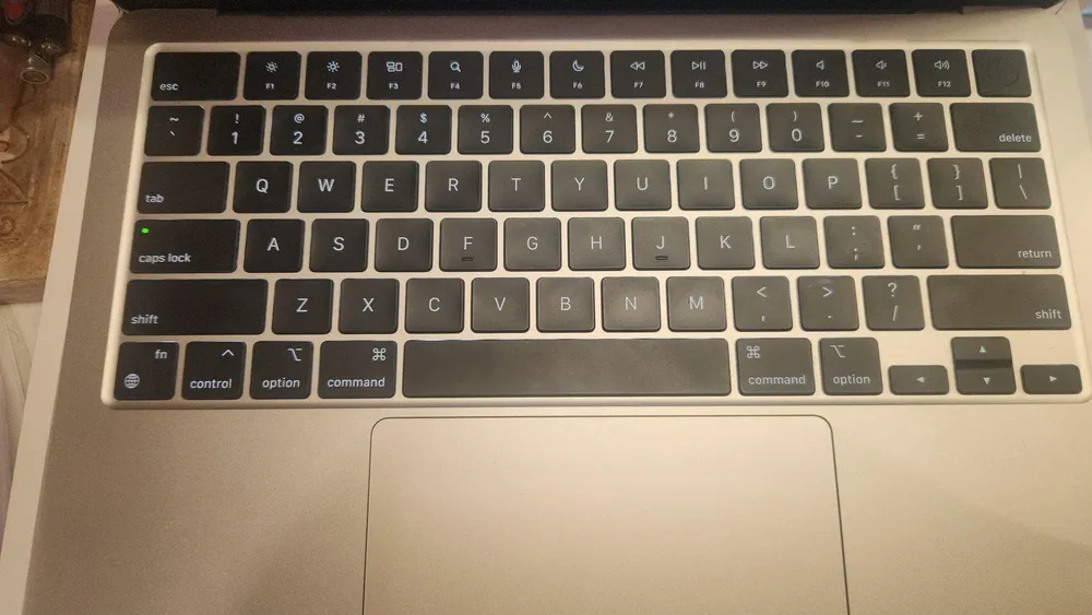Apple MacBook Air 13-inch Midnight 13