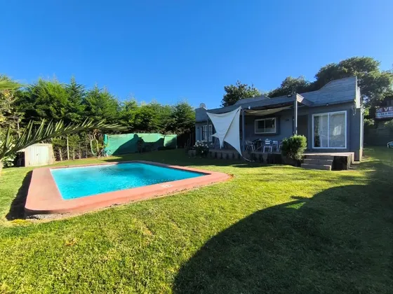 Venta De Casa En Lago Rapel
