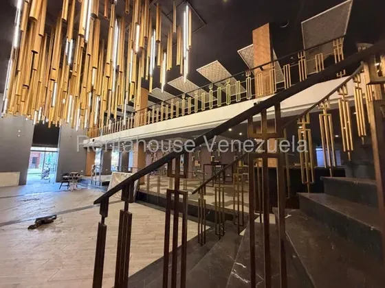 Local En Venta Las Mercedes Lp