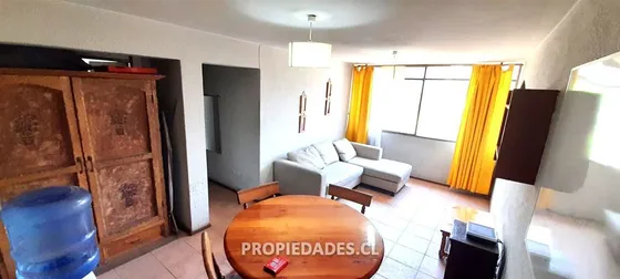 Departamento En Venta De 3 Dorm. En Santiago