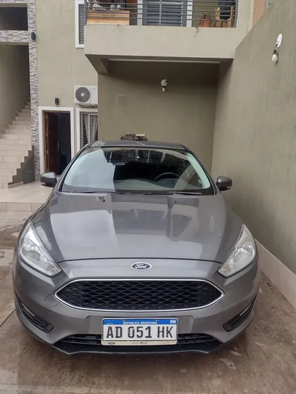 Ford Focus Iii 1.6 Sedan S