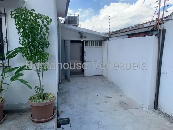 Cd Comercial (galpón - Deposito) En Alquiler En Santa Mónica, Distrito Metropolitano 