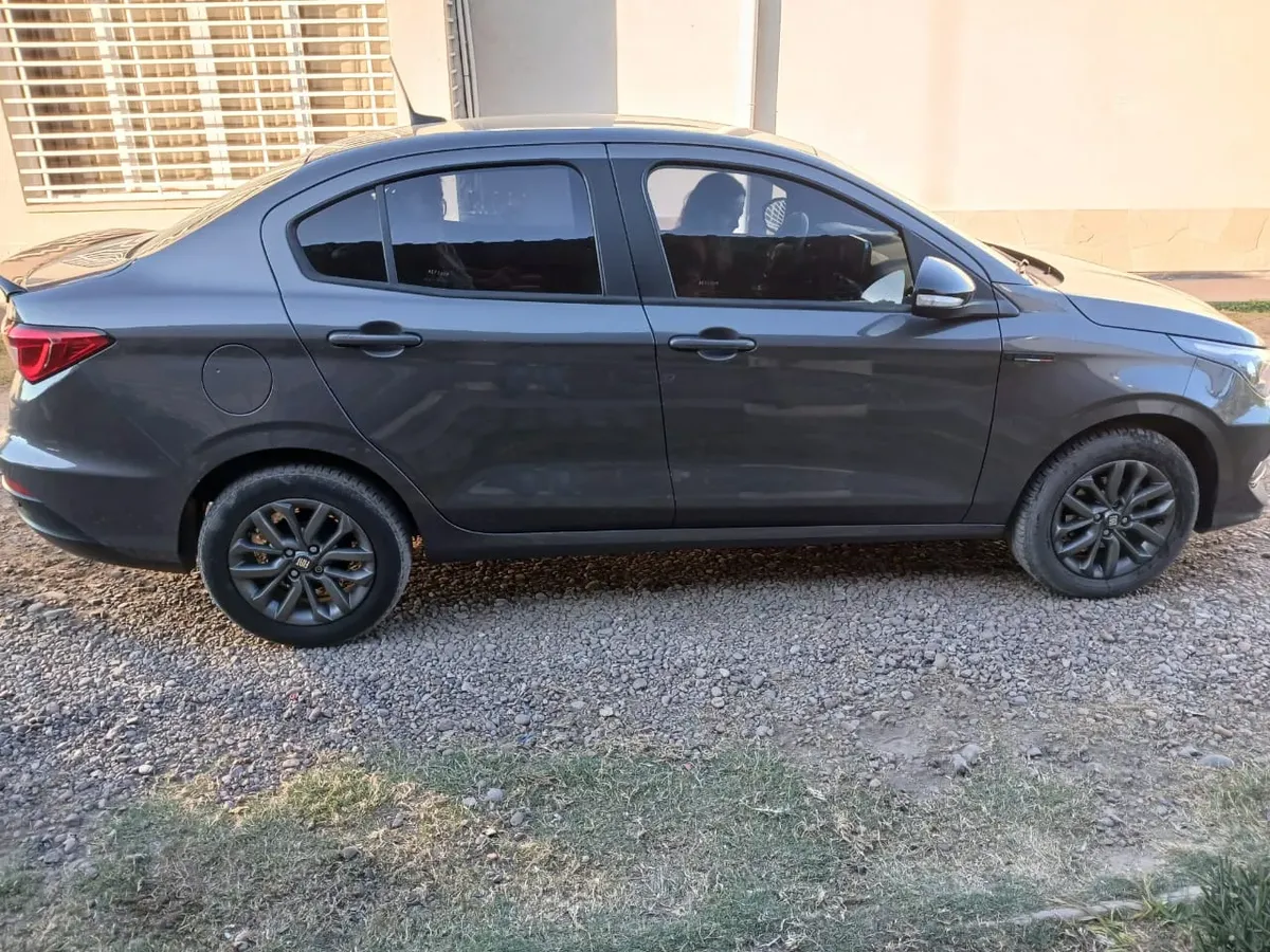Fiat Cronos 1.3 Drive S-designe518081553578086403