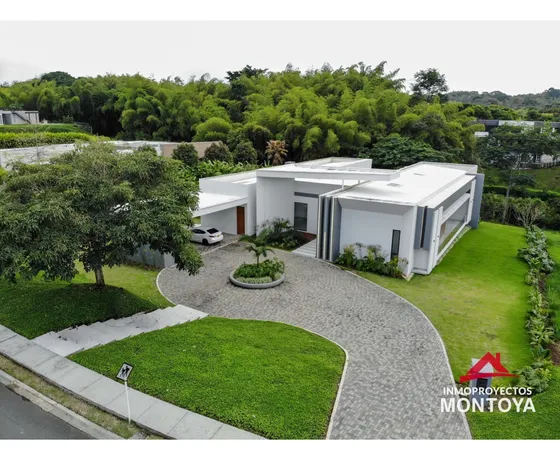 Imponente Casa De Lujo Nueva En Cerritos, Pereira