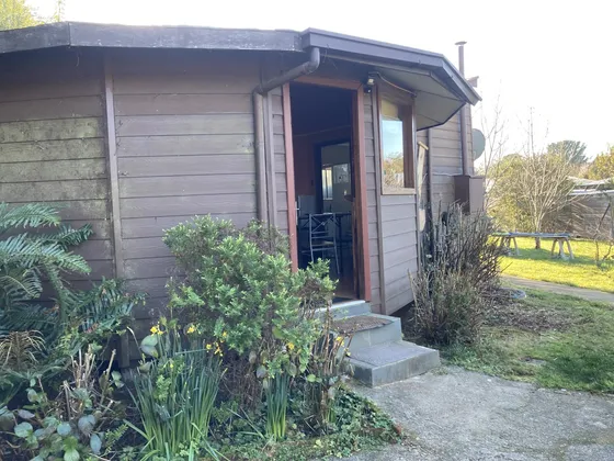 Arriendo Cabaña Parejas Bosque Valdiviano, Sector Chabelita