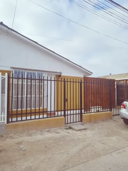 Venta De Casa En Punta Mira, Coquimbo