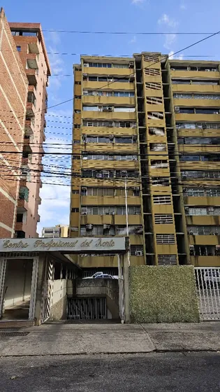 Se Alquila Oficina 