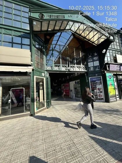 Arriendo De Locales En Importante Galería Comercial