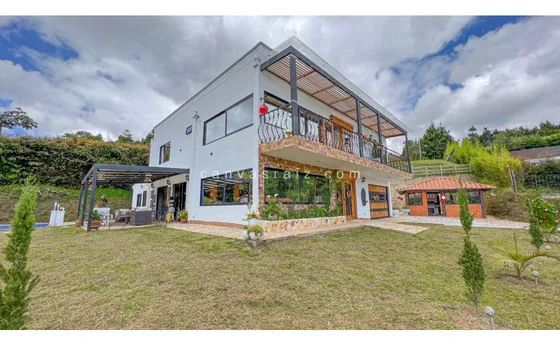Venta / Arriendo Finca Rionegro Antioquia C7352288