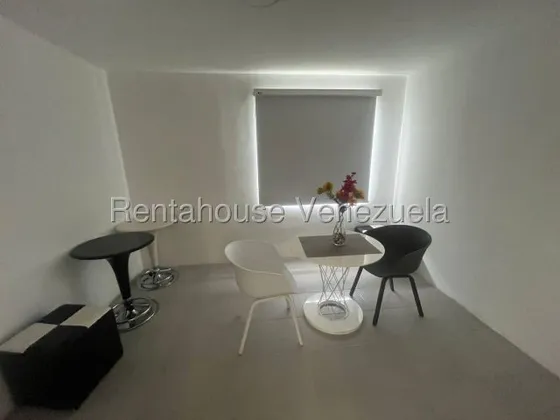 María Valera Vende Casa En Urbanismo Cerrado, En Cabudare, En Obra Gris, Ideal Para Quien Busca Tranquilidad Y Seguridad. Espacios Amplios, Cerrada Con Vigilancia 24/7.