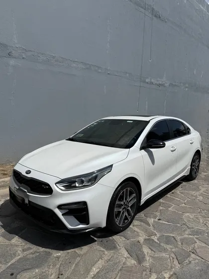 Kia Forte 1.6 Gt At Doble Embrague