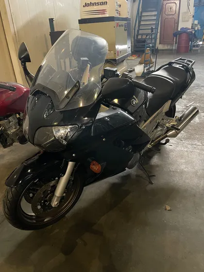 Moto Fjr 1300 Color Negro Año 2003 Con 32000 Km