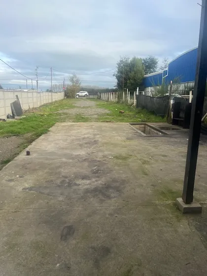 Arriendo Sitio Industrial Con Cabaña