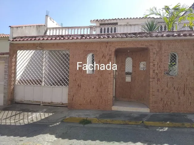 Casa  3 Ambientes