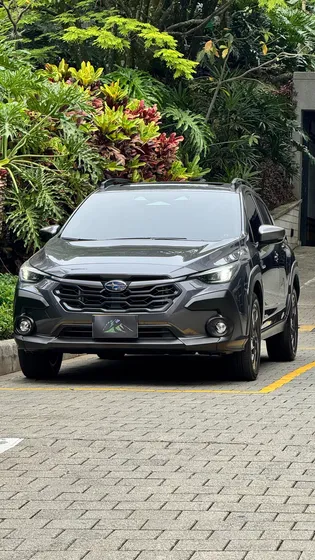 Subaru Cross Trek 2.0 Limited Hybrid