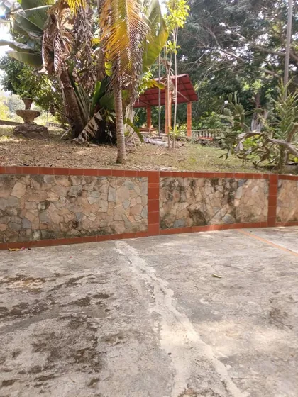 Venta De Hacienda  Las Trincheras Naguanagua 42.635 Mts2  271004