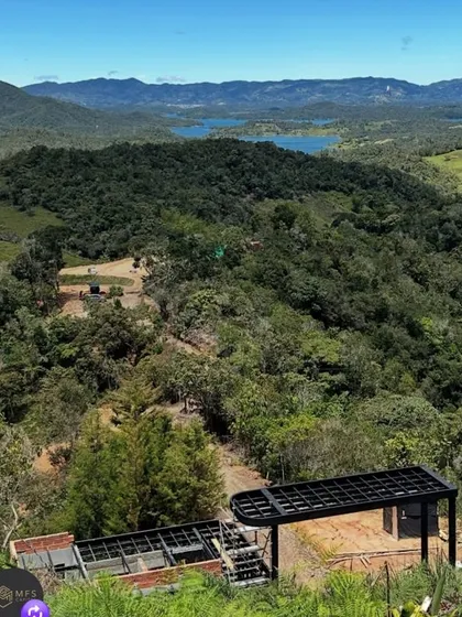 Lote En Parcelación, Con Vista Al Embalse !!