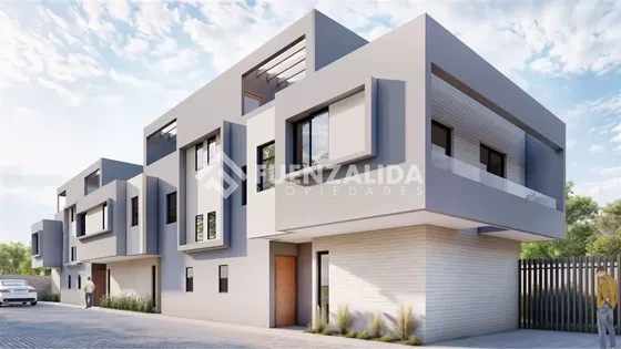 Casa En Venta De 3 Dorm. En Ñuñoa