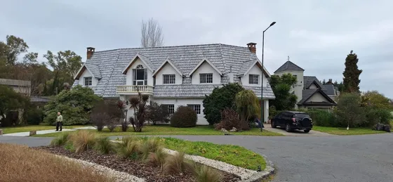 Casa En Venta En Country La Deseada, Ezeiza