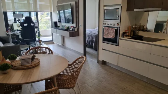 Impecable Como Nuevo!!! Excelente Ubicacion, Piso 3 Oriente