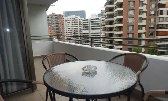 Departamento En Venta De 1 Dorm En Pleno Barrio El Golf