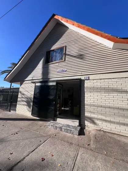 Arrendamos Local Comercial Con Excelente Ubicación