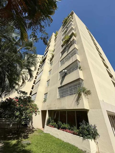 Se Vende Apartamento En Urb. Las Esmeraldas La Tahona