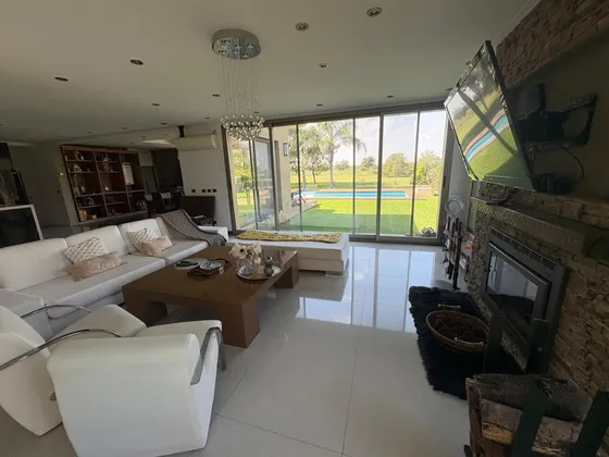Casa En El Nacional Al Golf, Vista Unica.