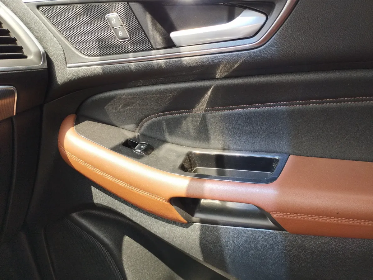Ford Edge 3.5 Titanium At4507785335151104018