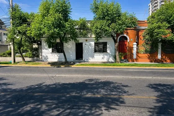 Local Comercial En Arriendo En Ñuñoa